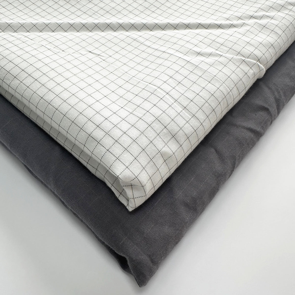 Organic Cotton Fabric with High Content Silver Fiber Grid Fabric Width 280cm for Grounding Earthing Sheets