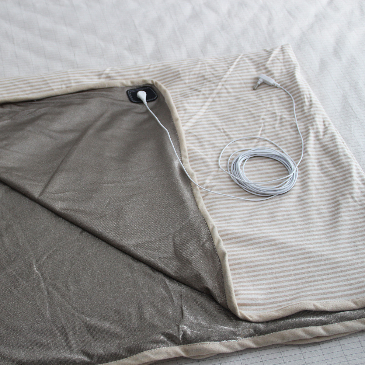 Faraday Blanket Shield 2m x 2m (FB1) – RF Shielded Blanket