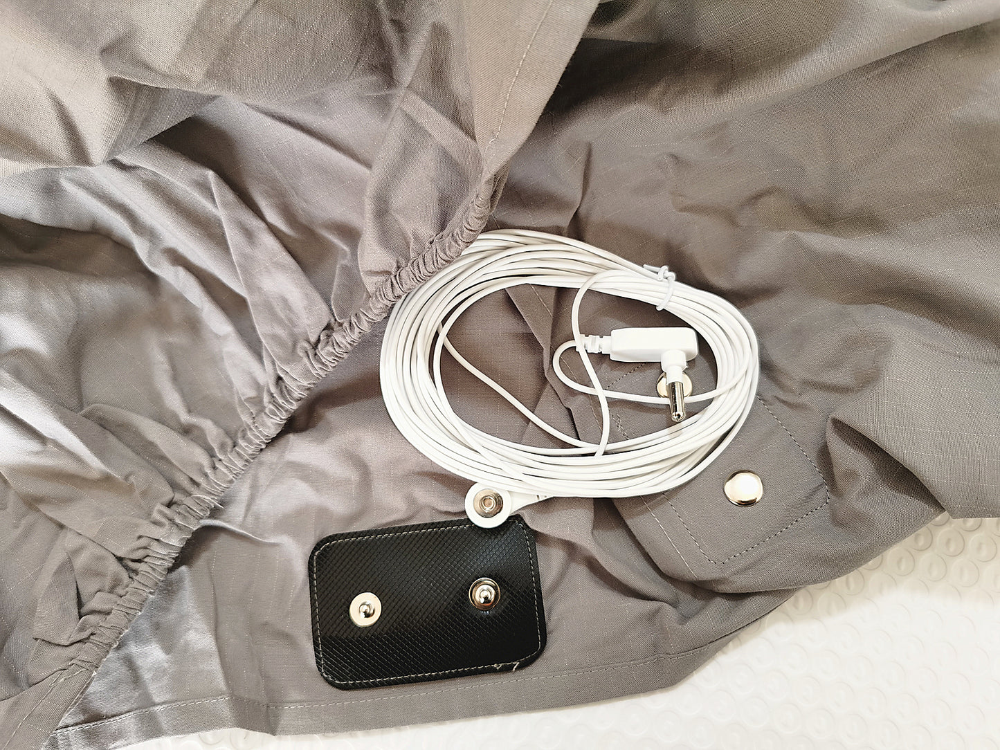 Earthing Fitted Sheets and Pillowcase Kits -Silver Fiber EMF Protection for Better Sleep