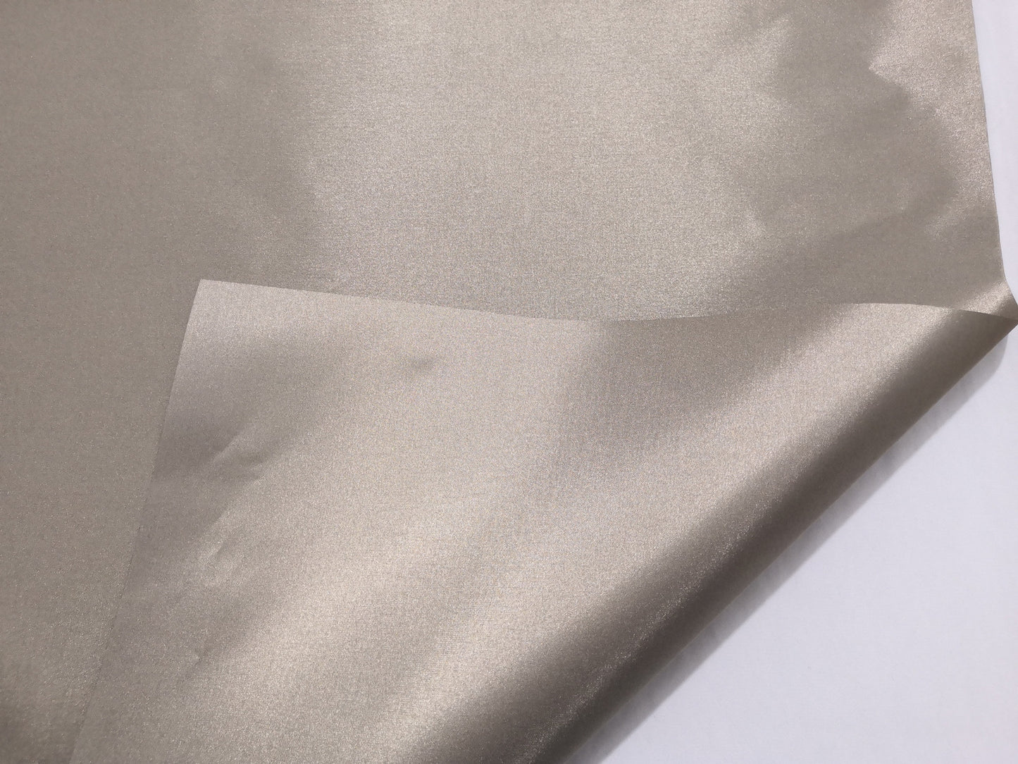 Anti oxidation 5G EMF Blocking Fabric